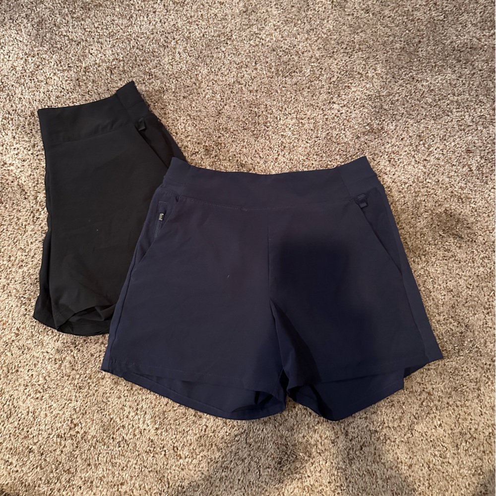 Athleta Brooklyn Shorts, NO SHORTS LEFT. OUT OF STOCK
